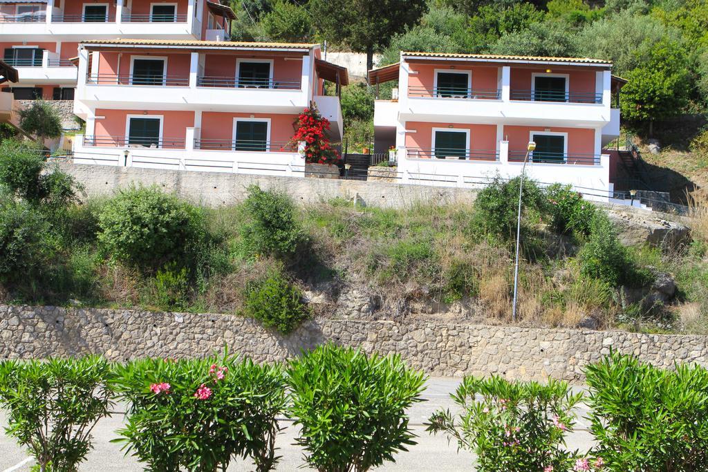 Glyfada Gorgona Apartments Exteriér fotografie