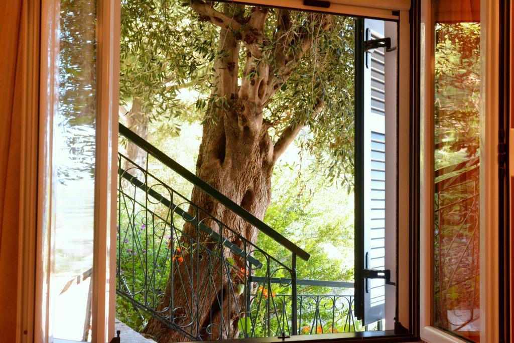Glyfada Gorgona Apartments Exteriér fotografie
